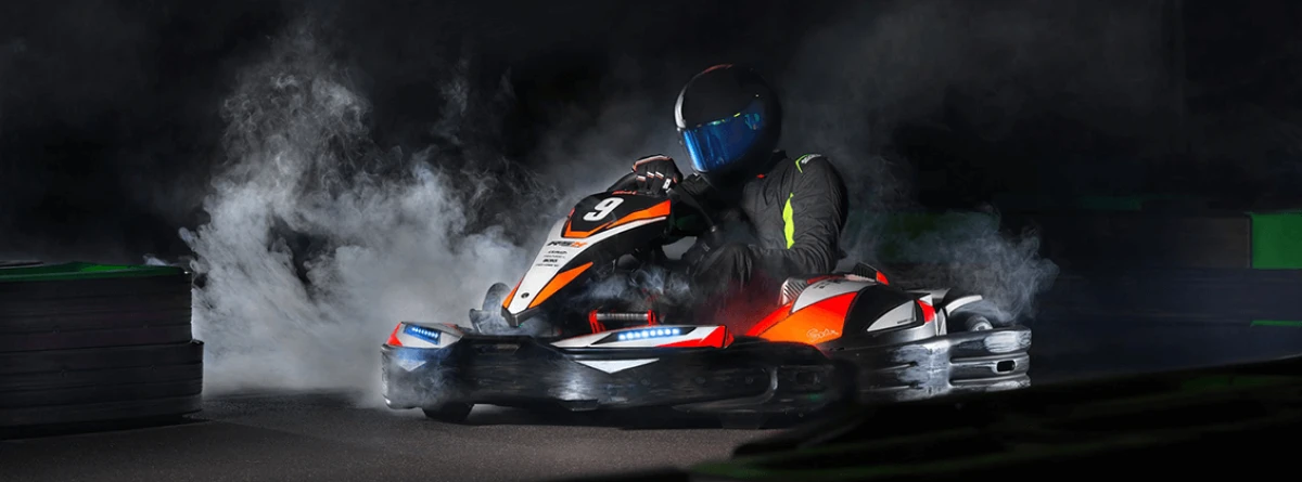 GoKart à Pédales Ferbedo AR 8P - Pour Enfants 5-11 Ans - Volant Sonore, Pneus Pneumatiques - Argent/Bleu - 4